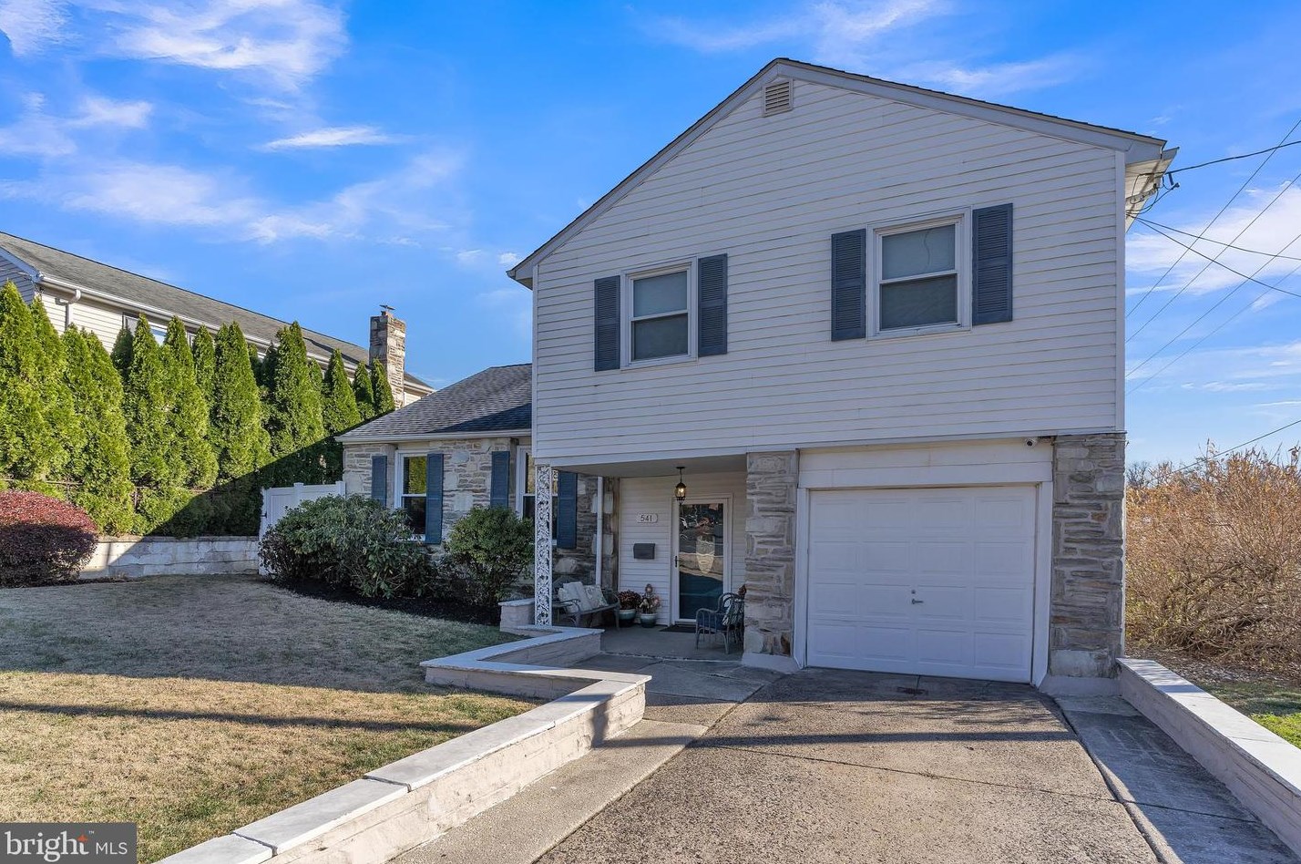 541 Wigard Ave, Philadelphia PA 19128-0041 exterior