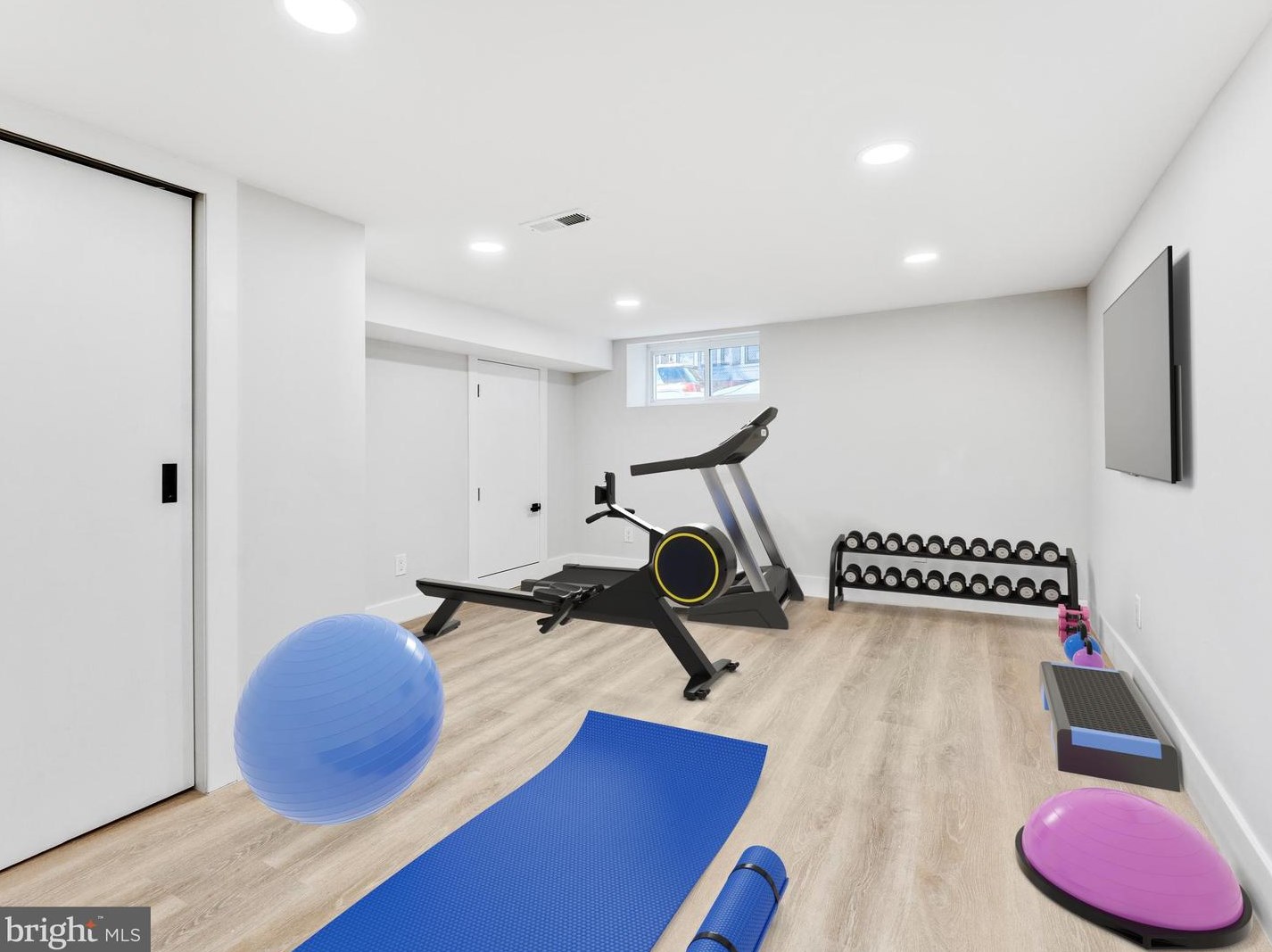 211 Mifflin St, Philadelphia PA  19148-1920 exterior