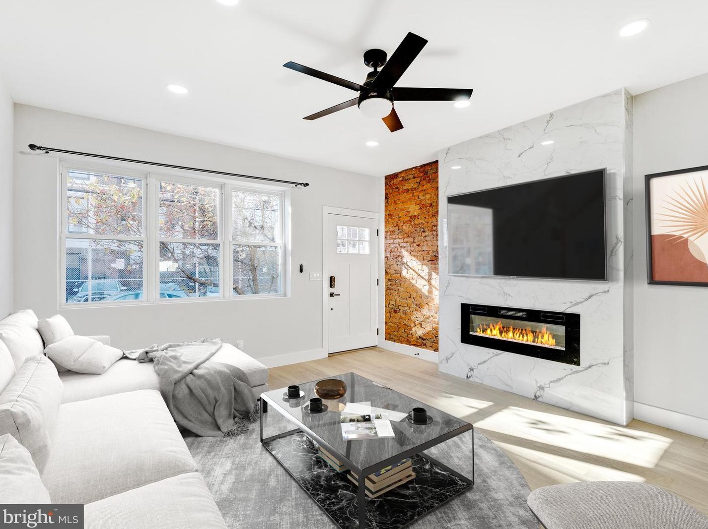 211 Mifflin St, Philadelphia PA  19148-1920 exterior