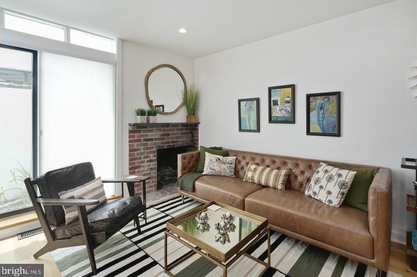 2004 Addison St, Philadelphia PA  19146-1307 exterior
