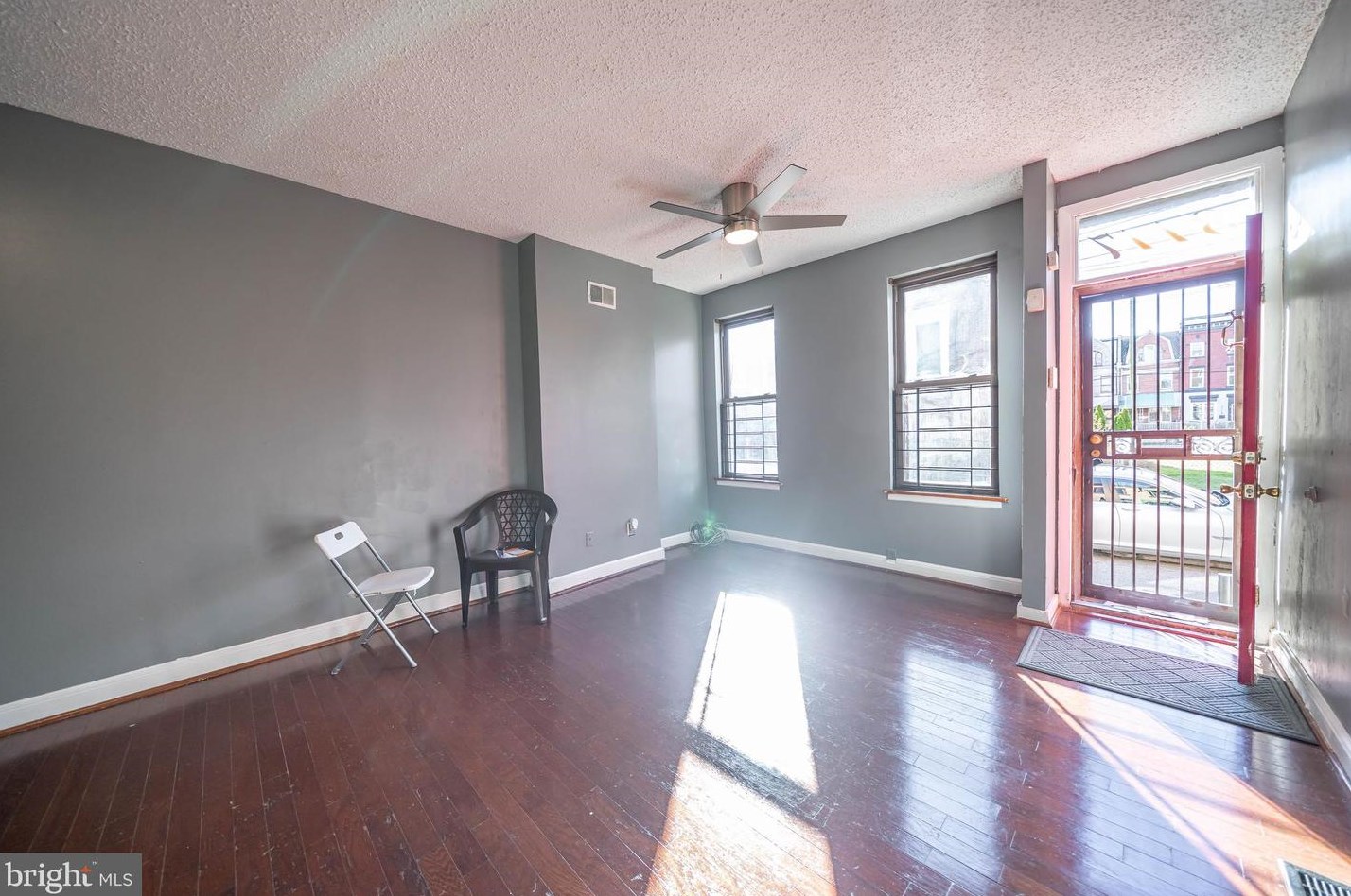 3117 Morse St, Philadelphia PA 19121-2519 exterior