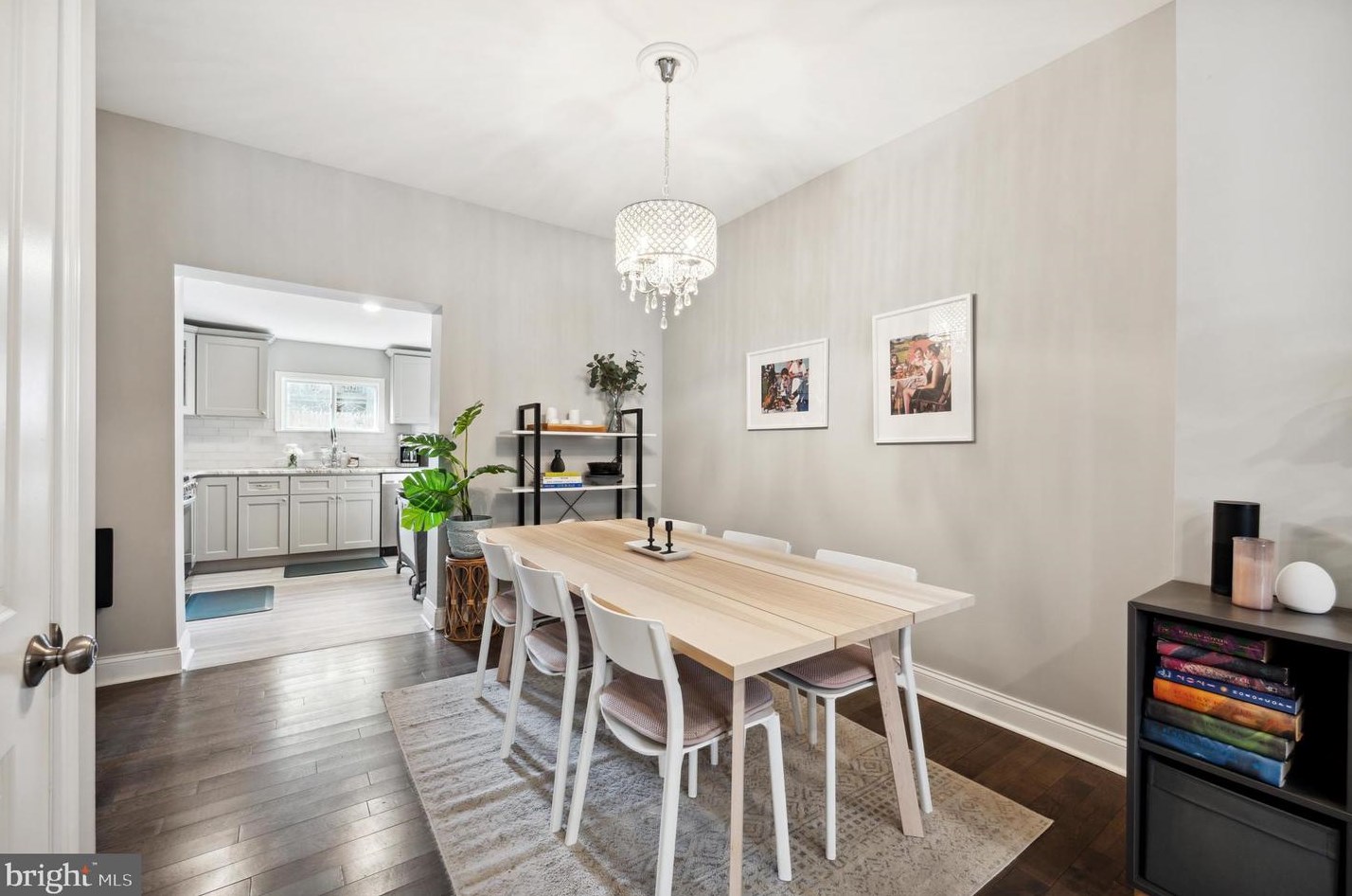 2052 Arizona St, Philadelphia PA  19125-1530 exterior