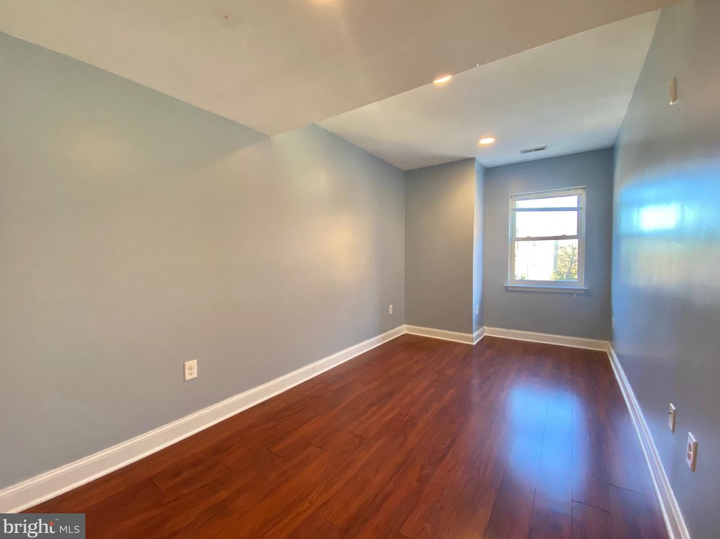 1419 N 17th St #b, Philadelphia, PA 19121