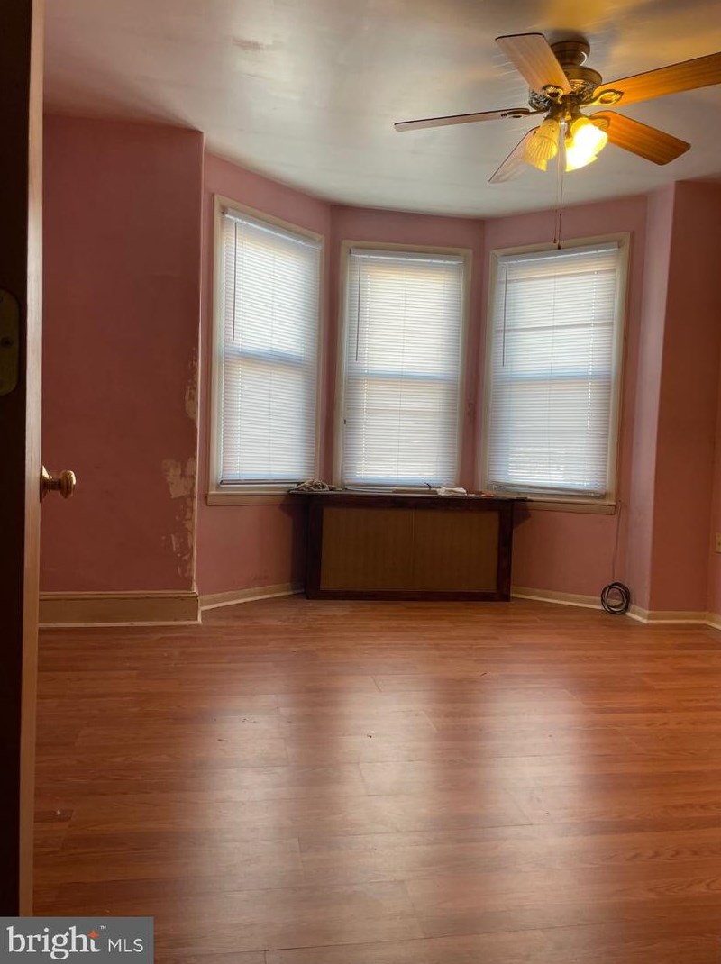 2566 Westmoreland St, Philadelphia PA  19129-0013 exterior