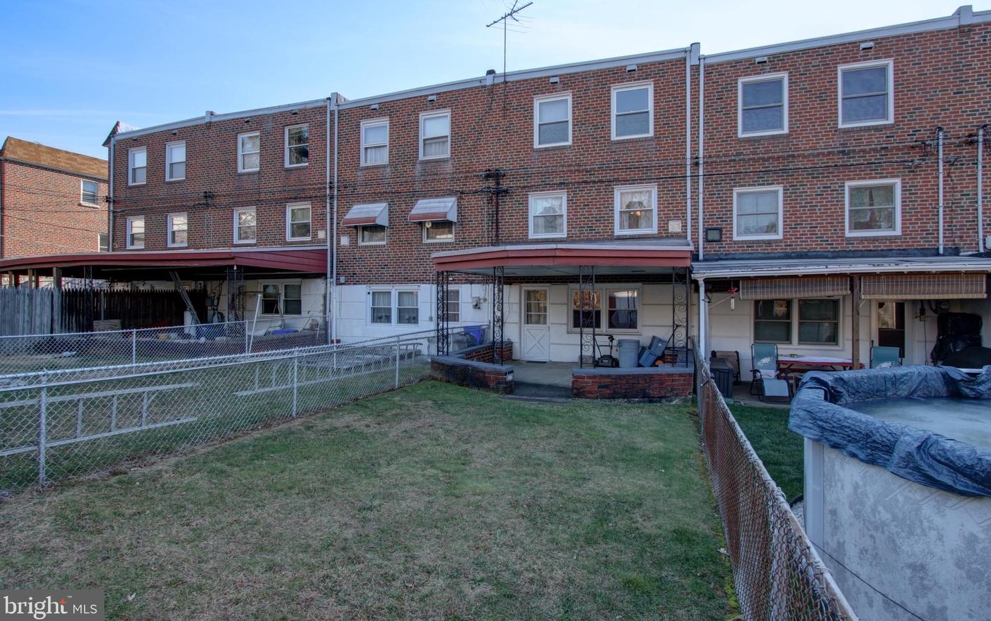 3205 Comly Pl, Philadelphia PA  19154-2501 exterior