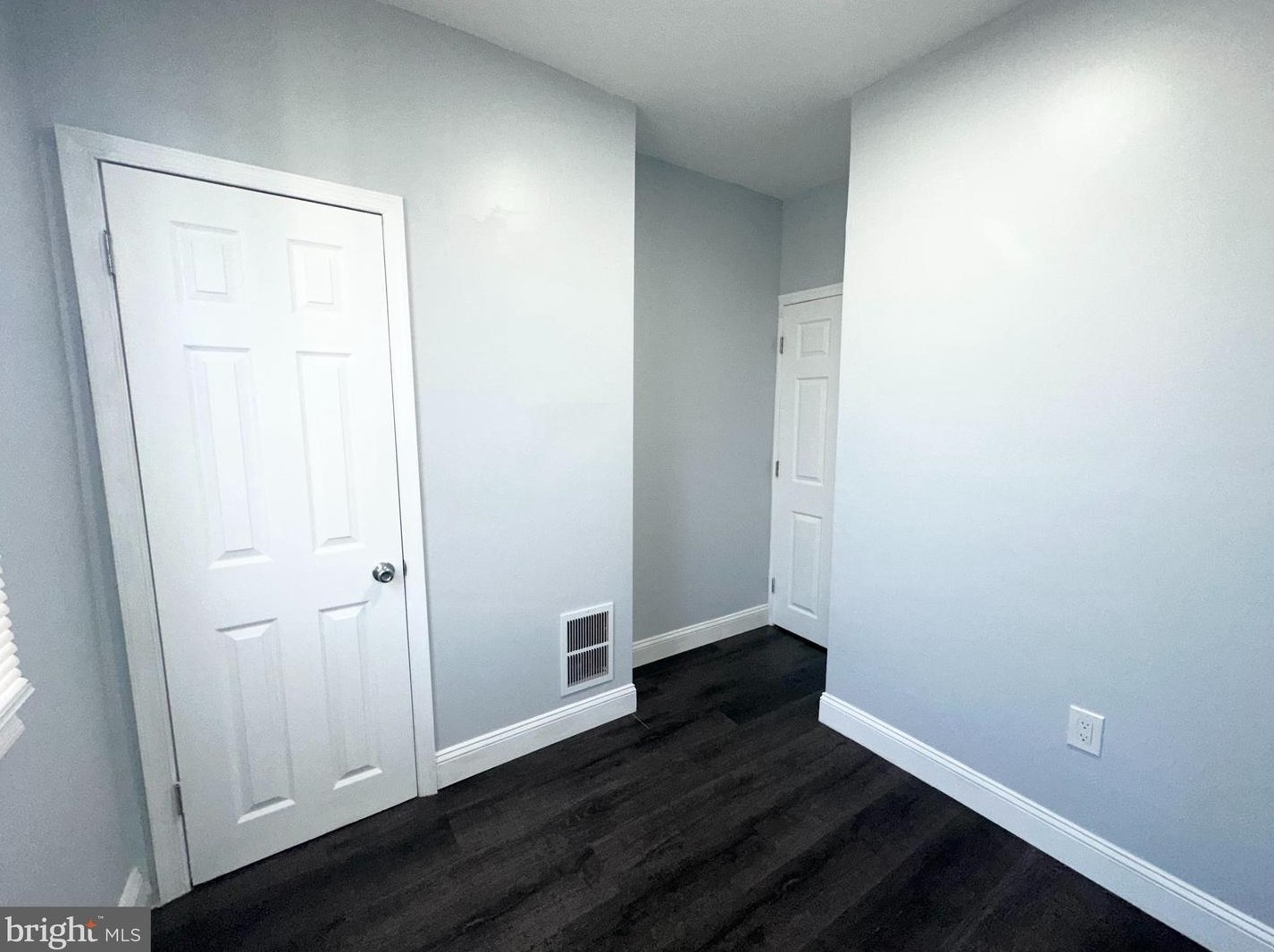 1546 Bailey St, Philadelphia PA 19121-2605 exterior