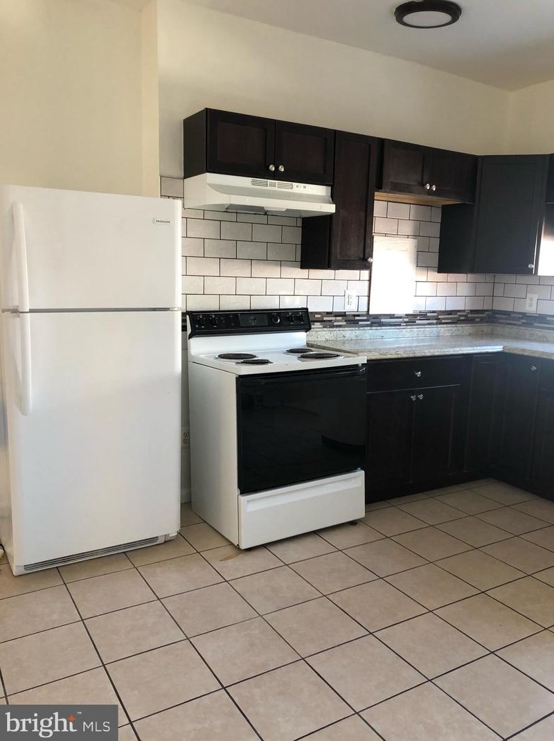 1600 Taney St, Philadelphia PA  19145-1224 exterior