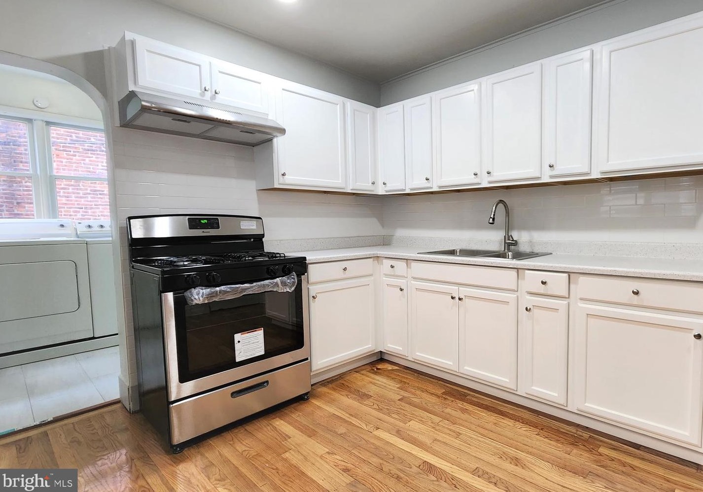 148 Huntingdon St, Philadelphia PA  19133-4028 exterior