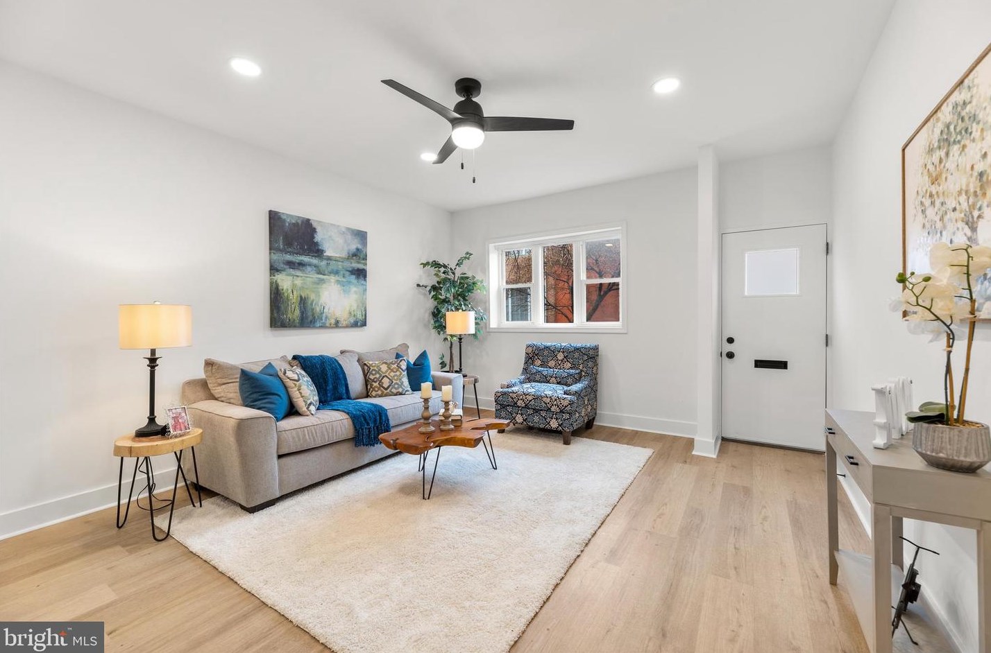 2972 Salmon St, Philadelphia PA  19134-5723 exterior