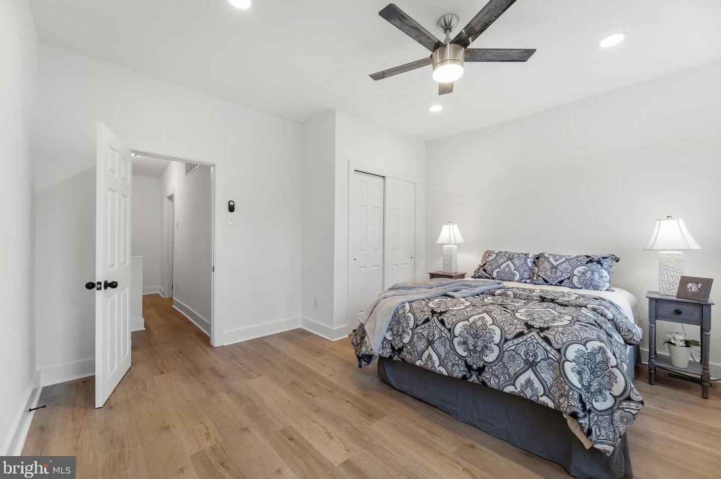 2972 Salmon St, Philadelphia PA  19134-5723 exterior