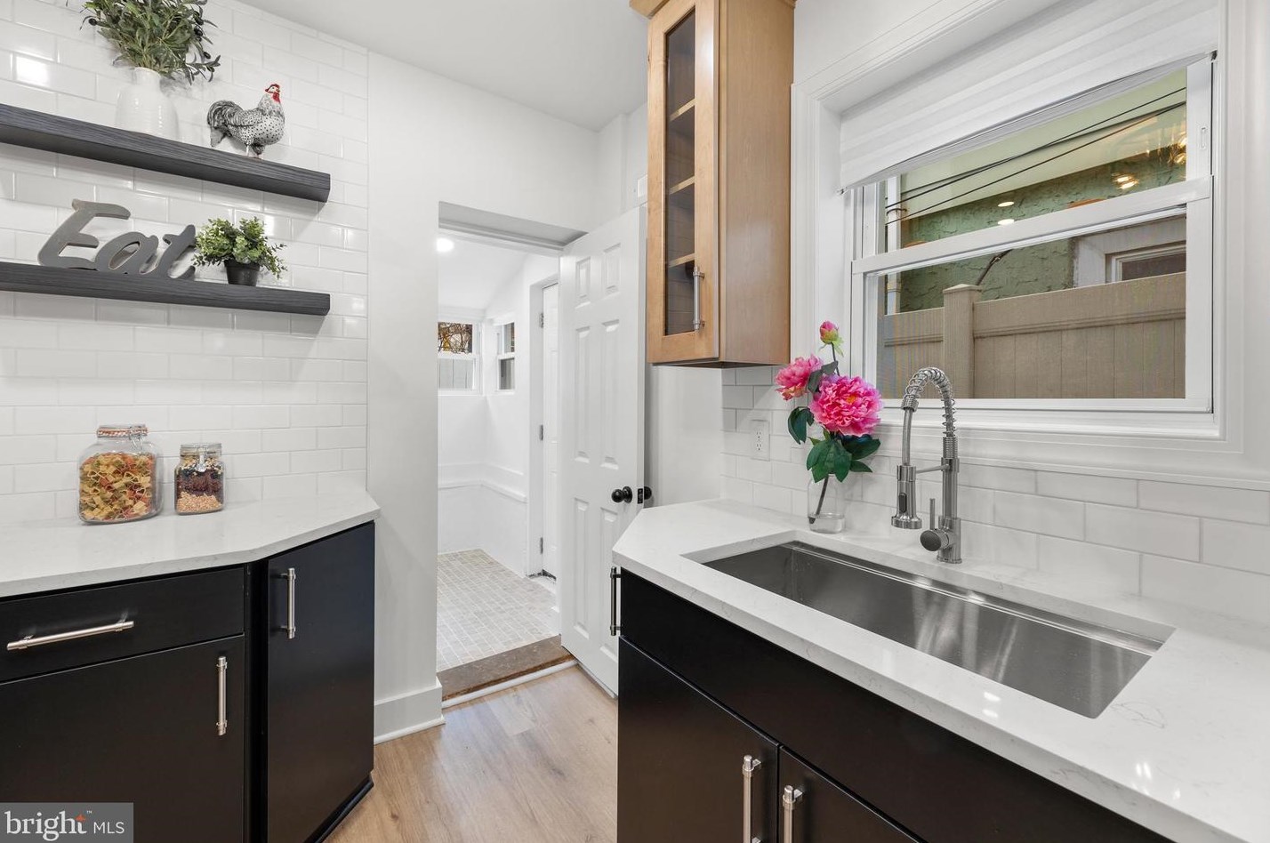 2972 Salmon St, Philadelphia PA  19134-5723 exterior