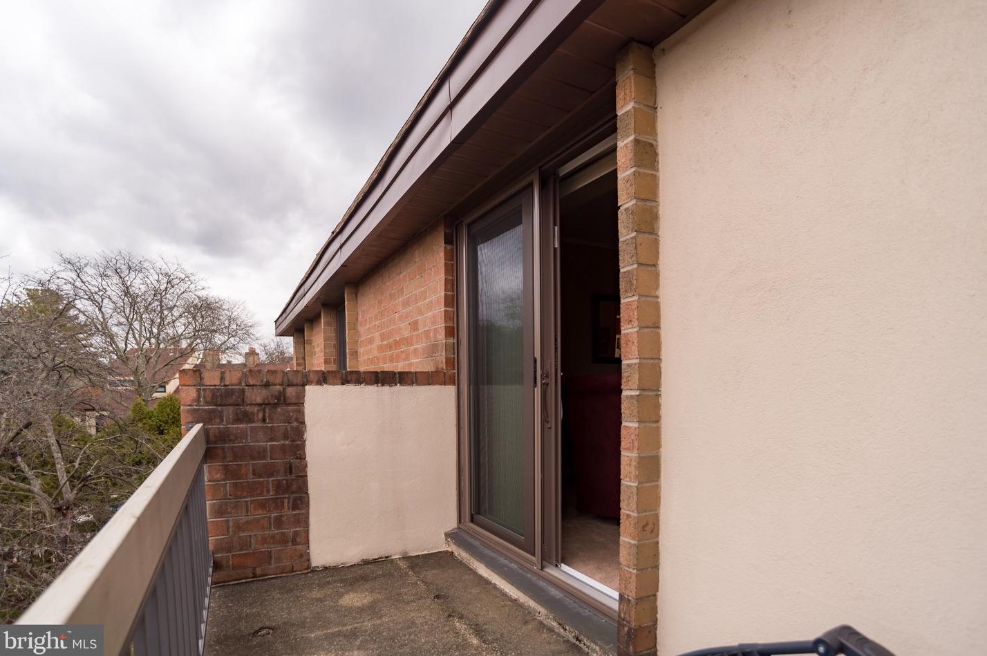 54304 Delaire Landing Rd, Philadelphia PA 19114-5345 exterior