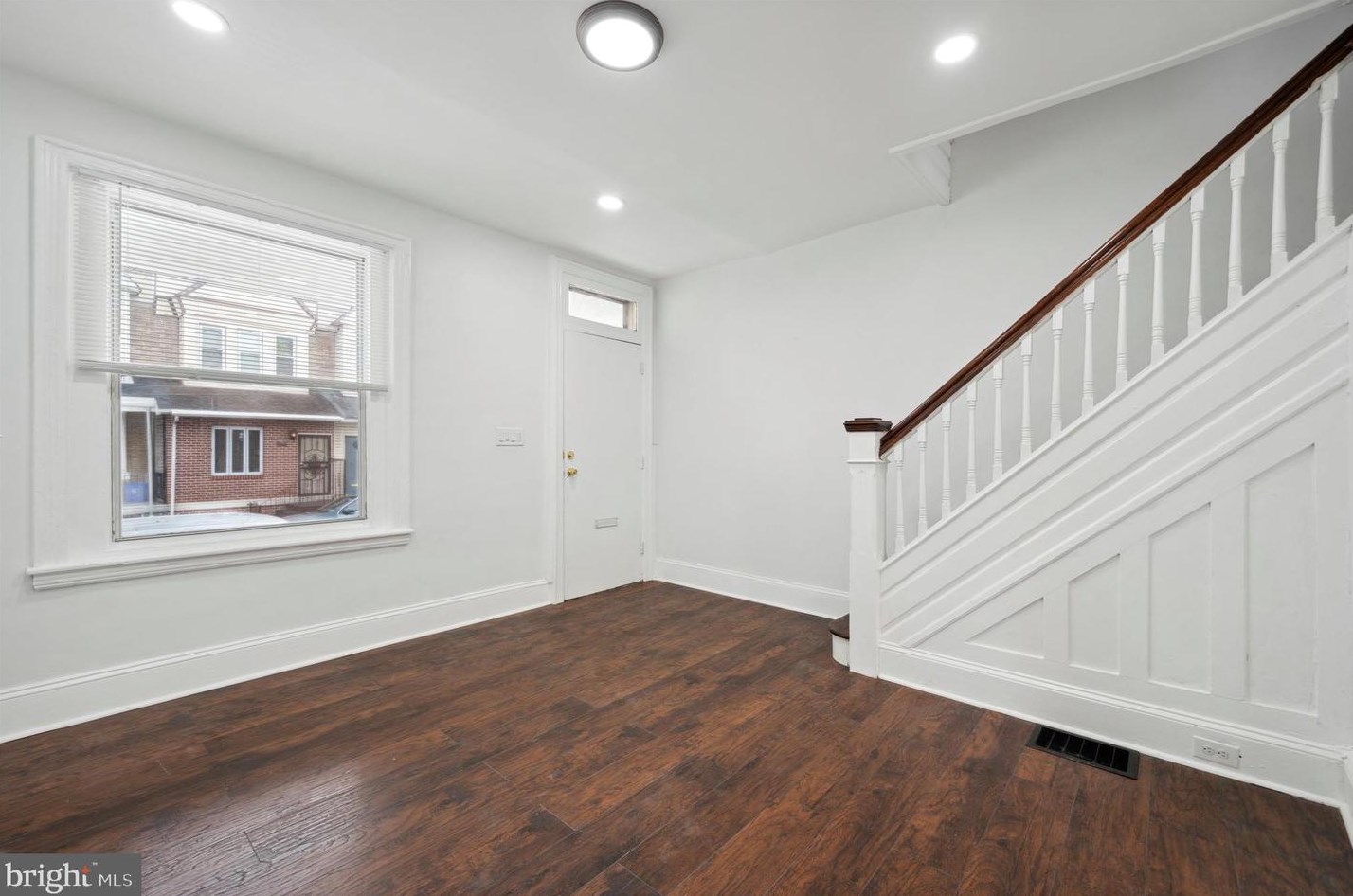 121 Hansberry St, Philadelphia PA  19144-3505 exterior