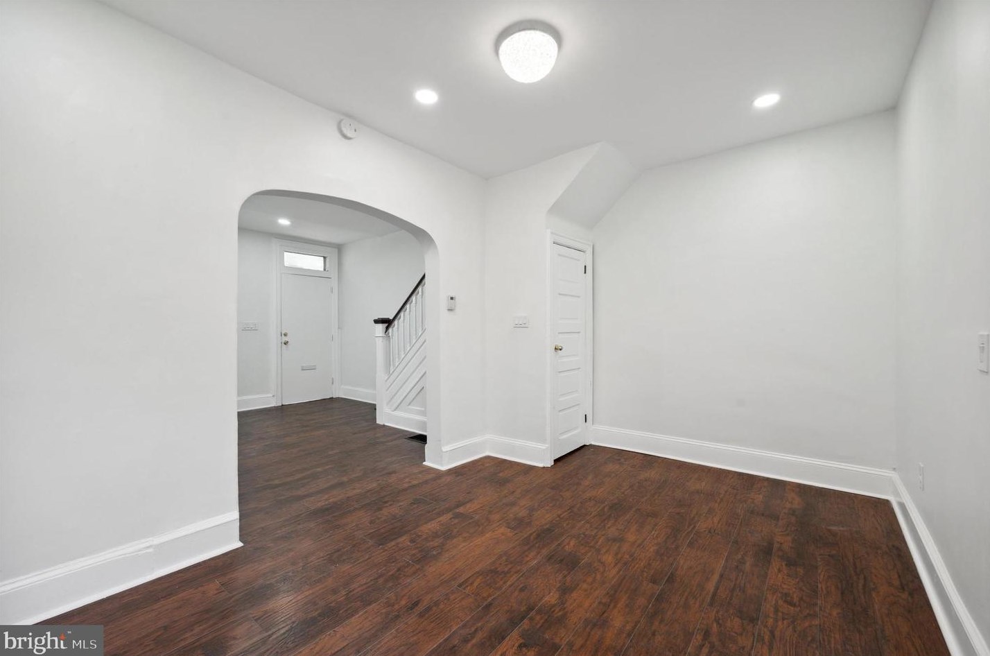 121 Hansberry St, Philadelphia PA  19144-3505 exterior