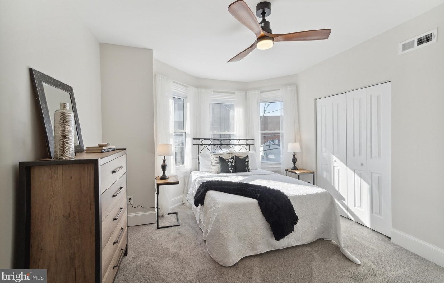 4211 Terrace St, Philadelphia PA  19128-5015 exterior