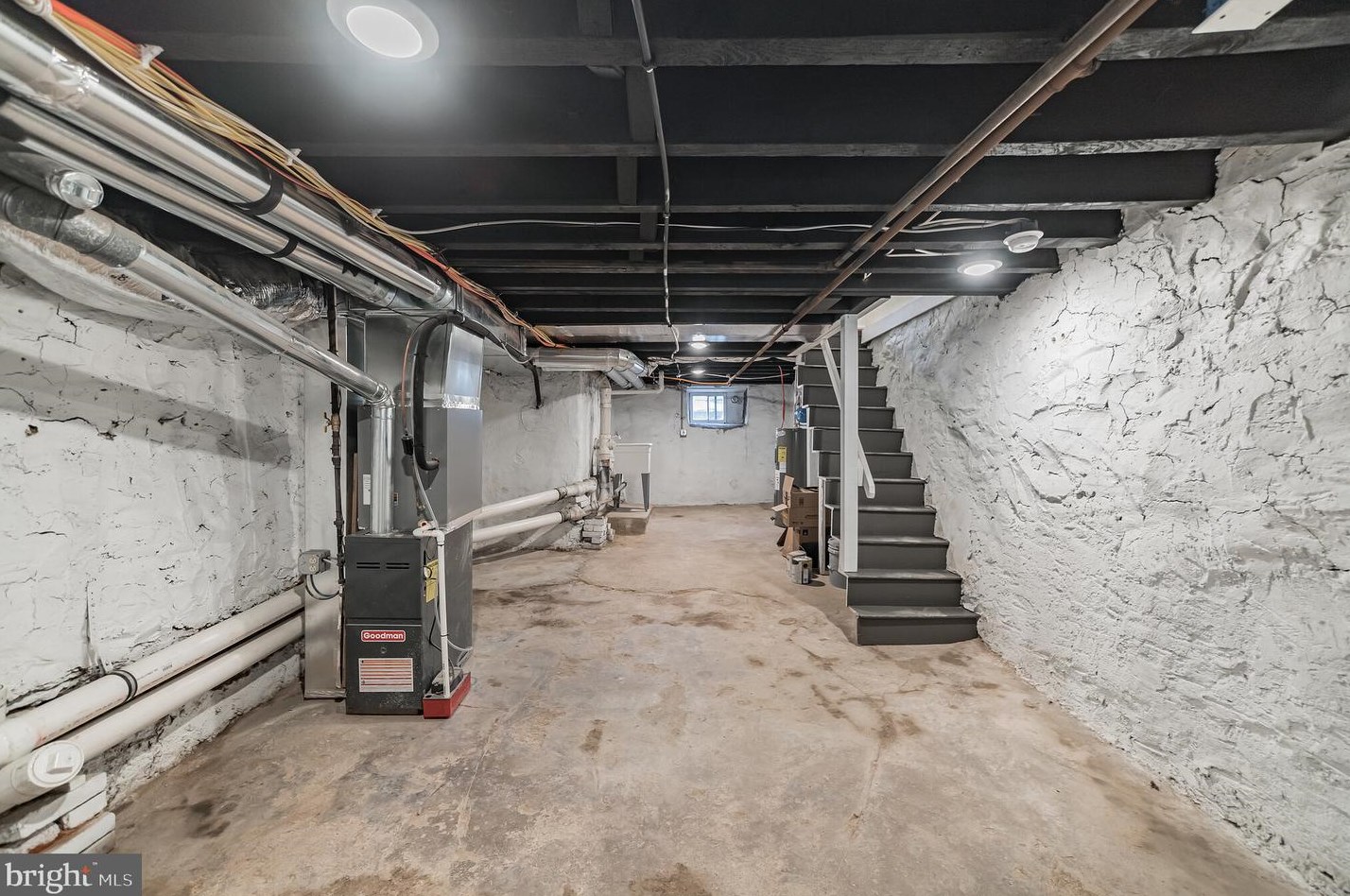 4211 Terrace St, Philadelphia PA  19128-5015 exterior