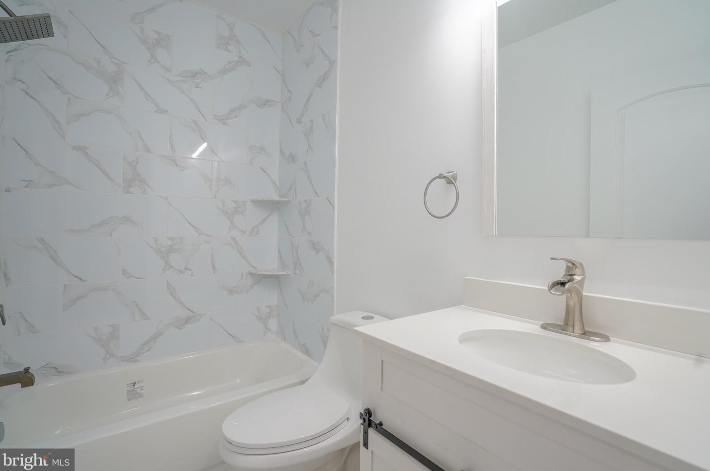 2309 Tasker St, Philadelphia PA  19145-1330 exterior