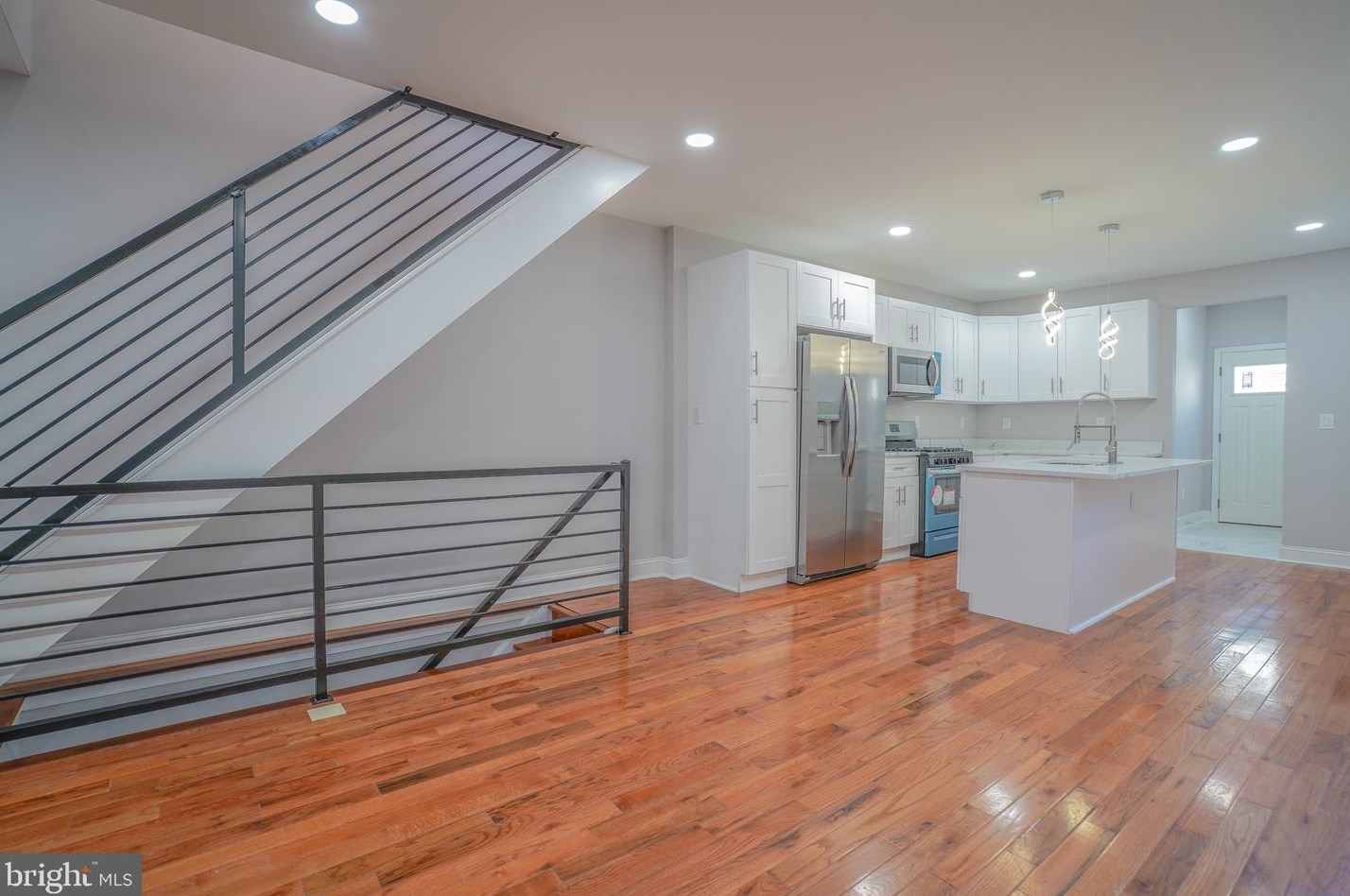 2309 Tasker St, Philadelphia PA  19145-1330 exterior
