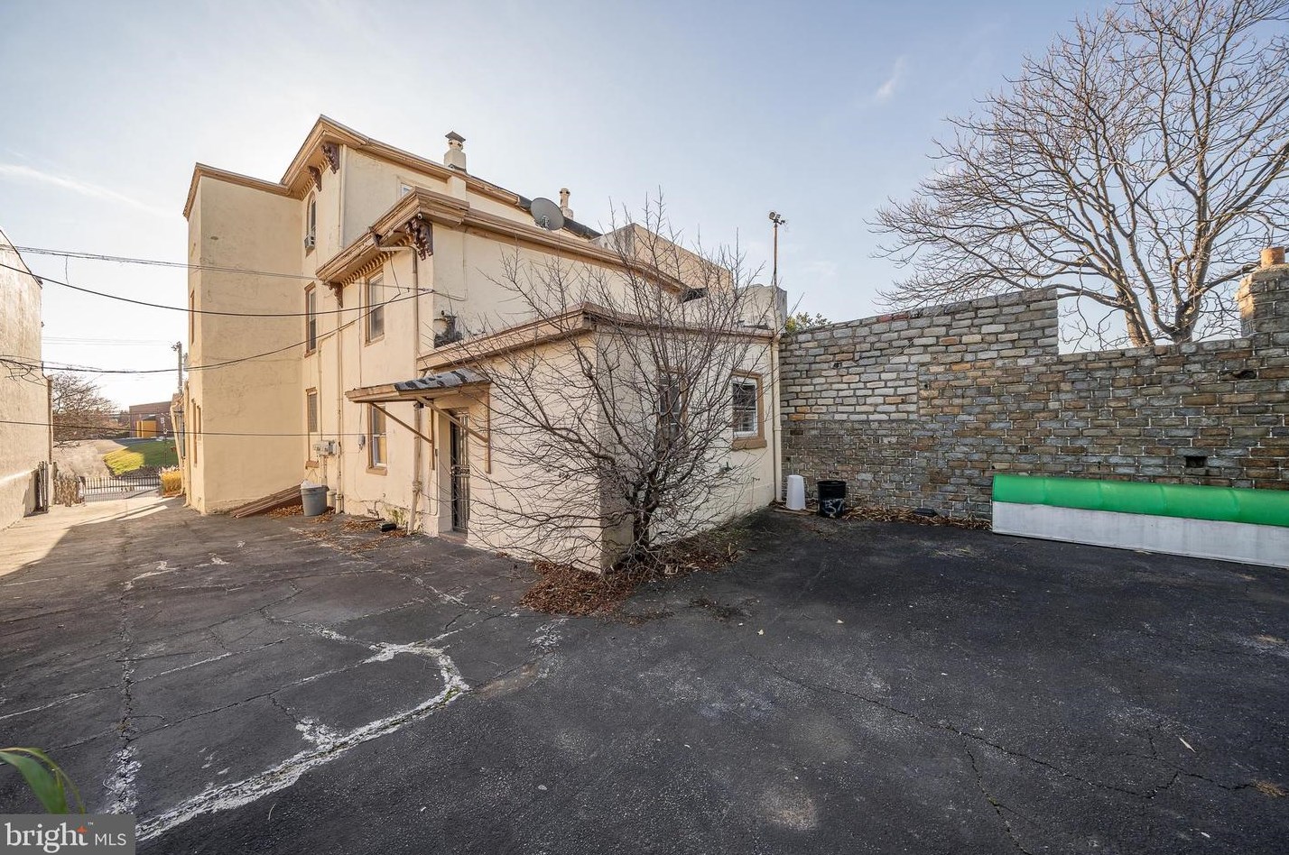 6619 Haverford Ave, Philadelphia PA 19104-1823 exterior