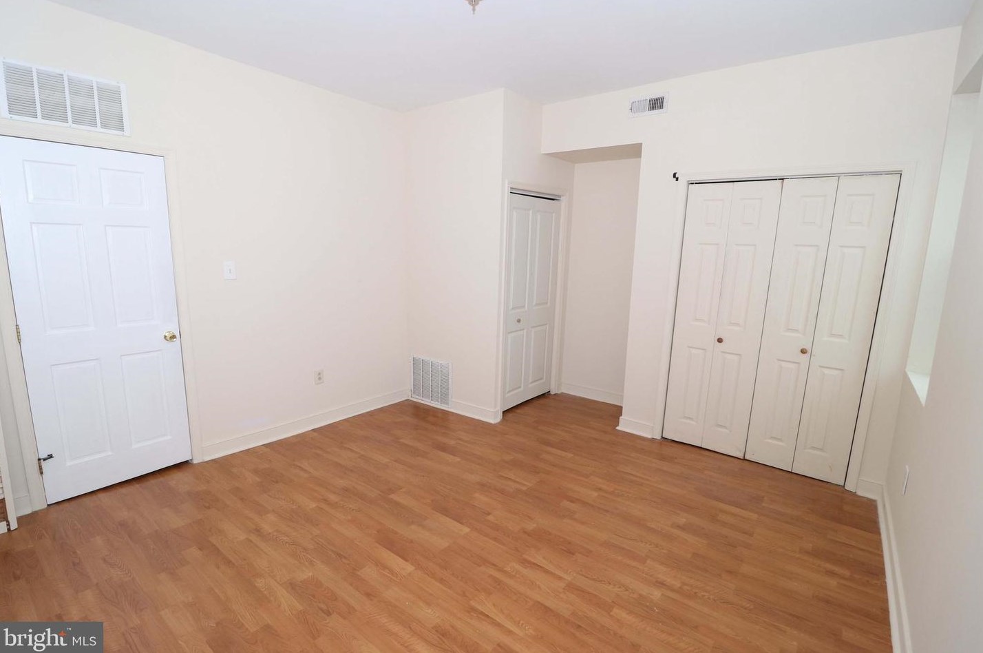 1217 Susquehanna Ave, Philadelphia PA 19121-1225 exterior