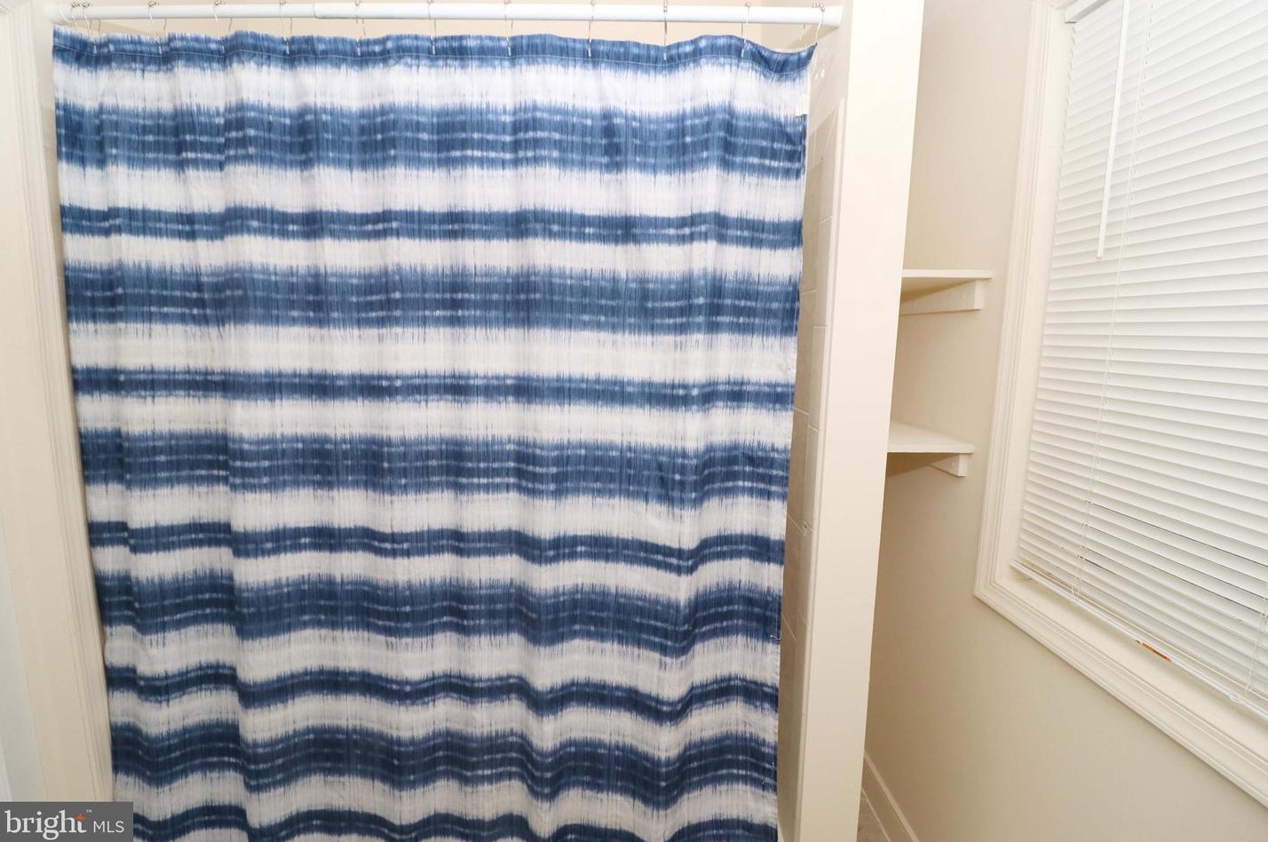 1217 Susquehanna Ave, Philadelphia PA 19121-1225 exterior