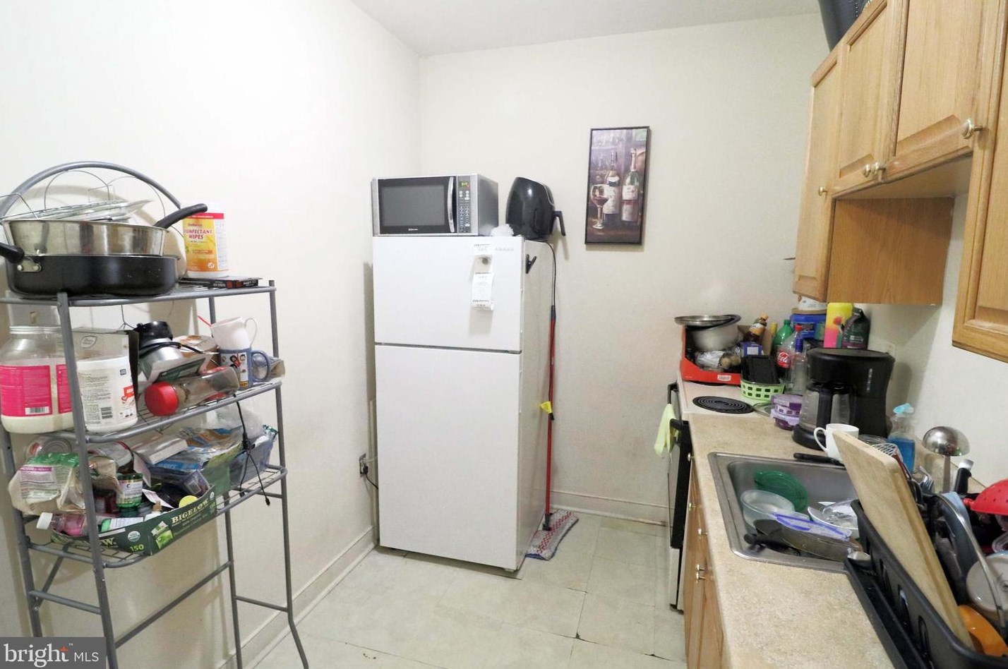 1217 Susquehanna Ave, Philadelphia PA 19121-1225 exterior