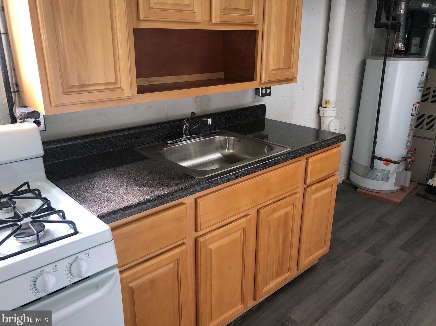 10672 Halstead St, Philadelphia PA  19116-3532 exterior