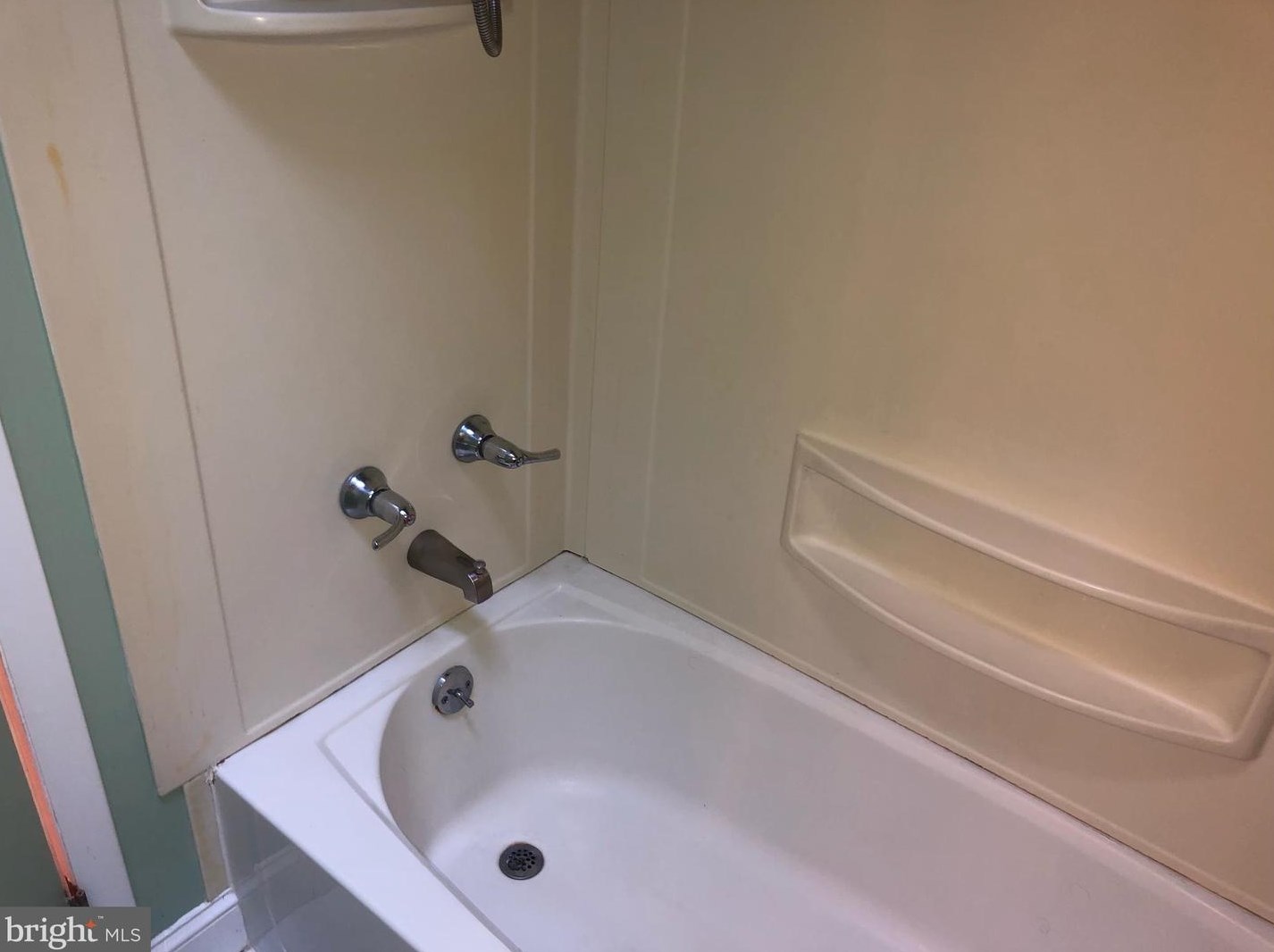 10672 Halstead St, Philadelphia PA  19116-3532 exterior