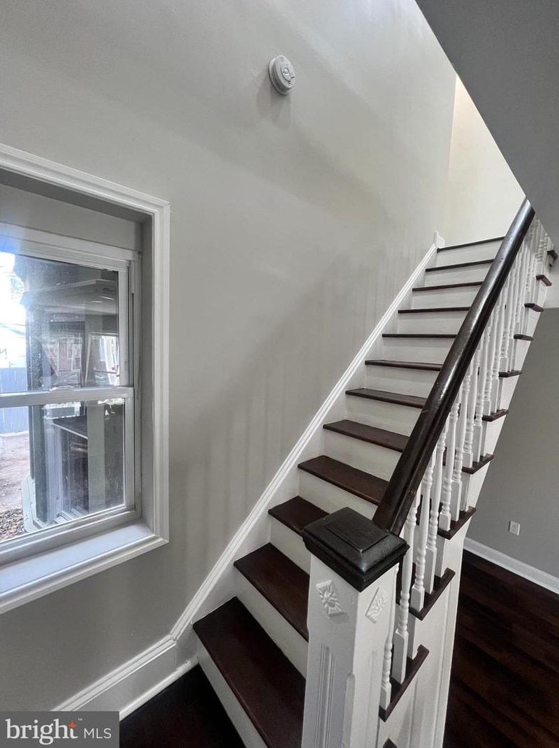 5237 Knox St, Philadelphia PA  19144-3513 exterior