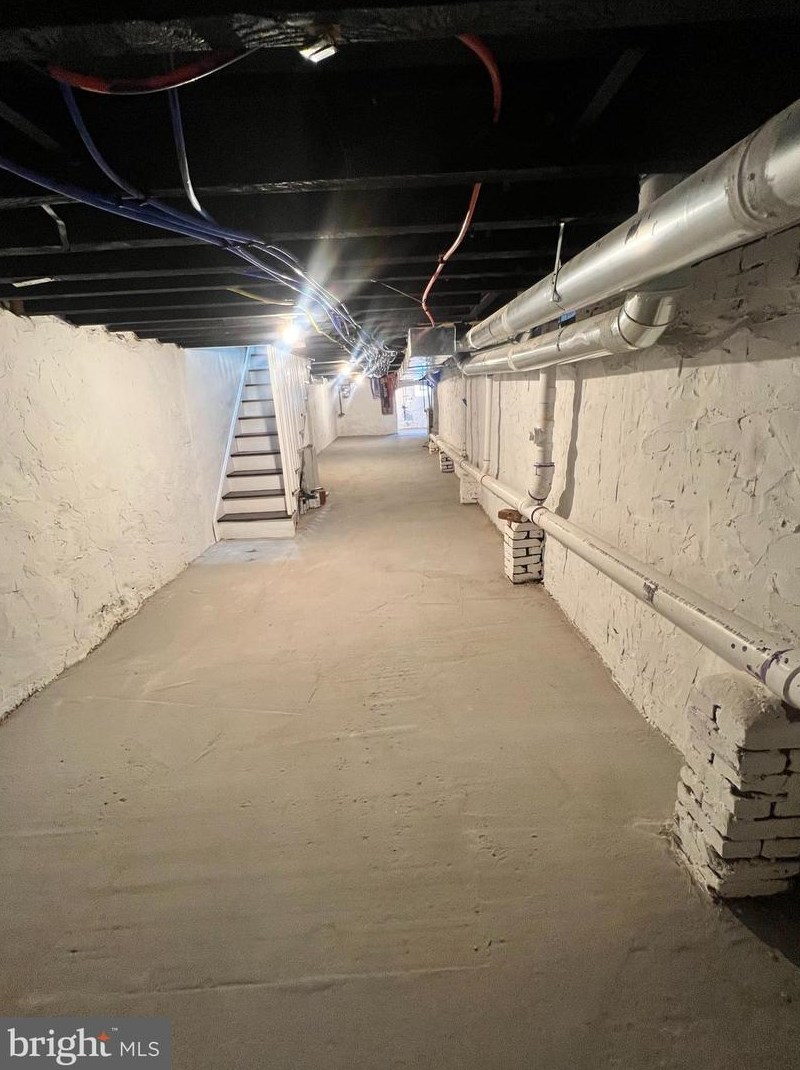 5237 Knox St, Philadelphia PA  19144-3513 exterior