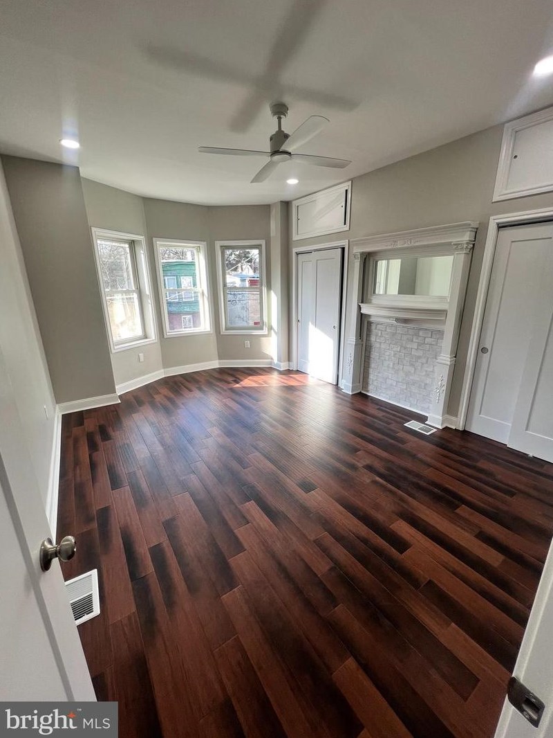 5237 Knox St, Philadelphia PA  19144-3513 exterior