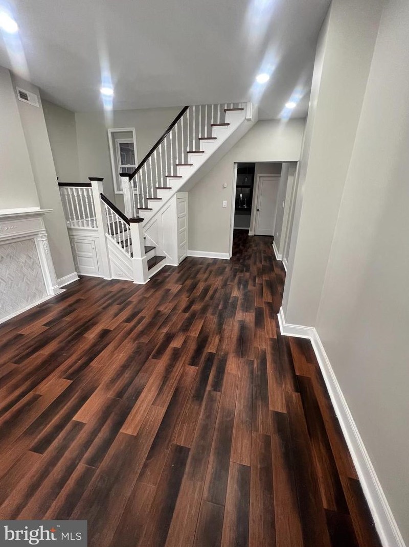 5237 Knox St, Philadelphia PA  19144-3513 exterior