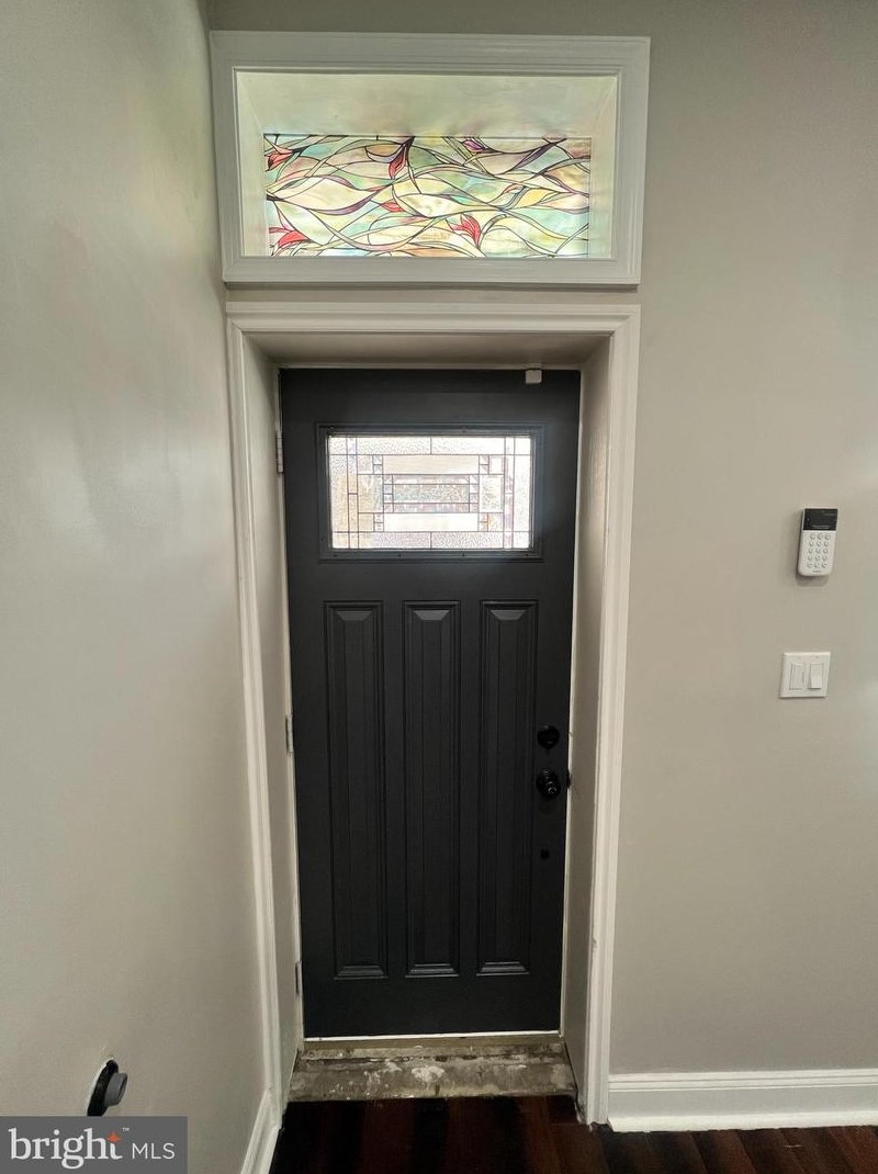 5237 Knox St, Philadelphia PA  19144-3513 exterior