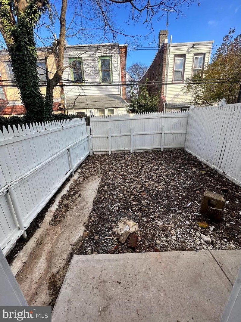 5237 Knox St, Philadelphia PA  19144-3513 exterior