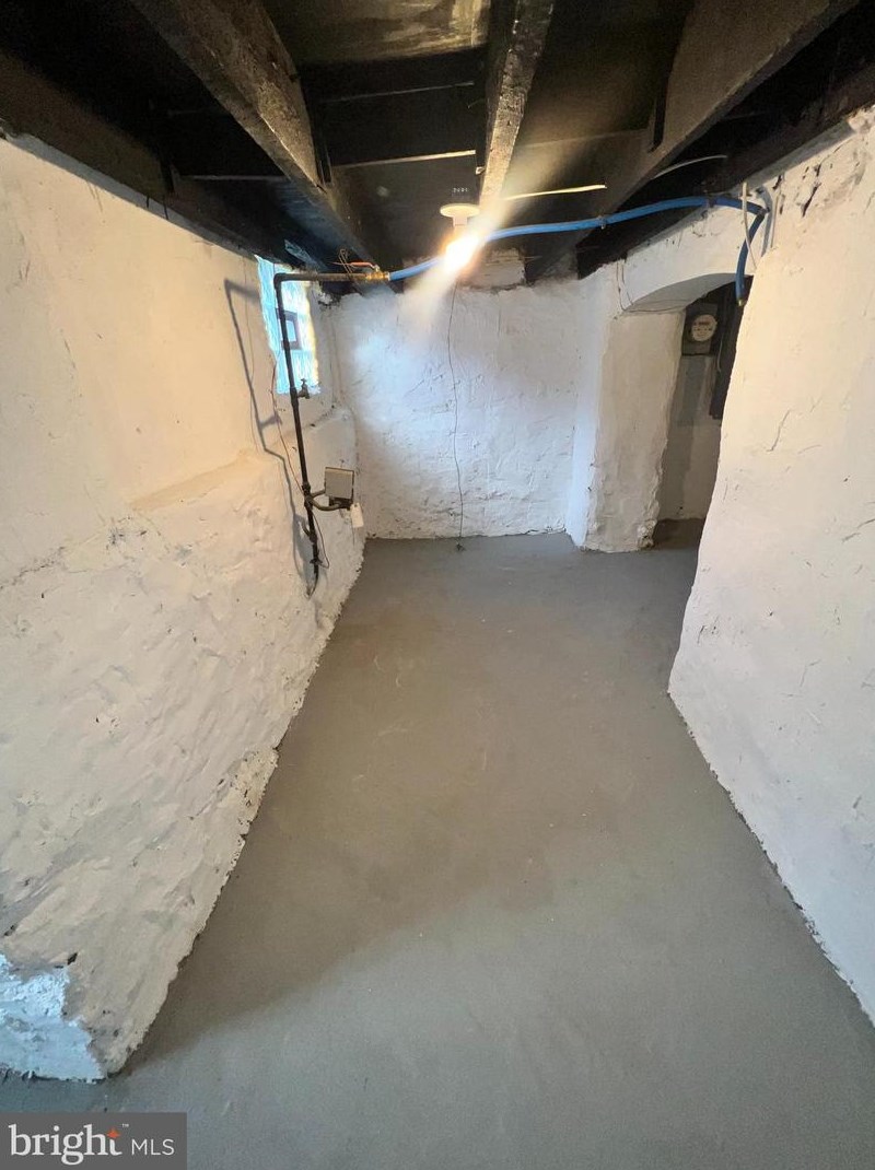 5237 Knox St, Philadelphia PA  19144-3513 exterior