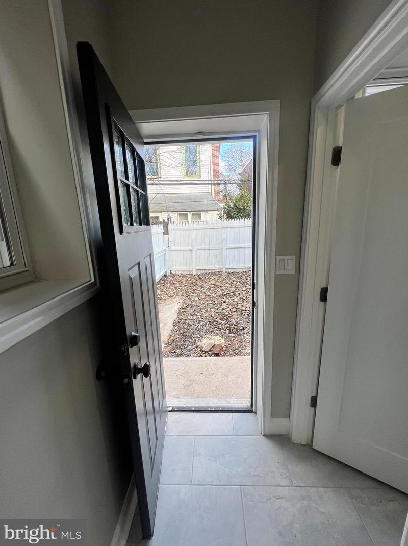 5237 Knox St, Philadelphia PA  19144-3513 exterior