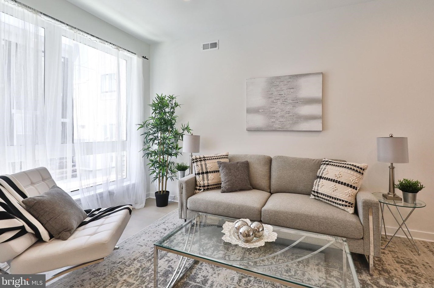 1507 Bambrey St, Philadelphia PA  19146-4404 exterior