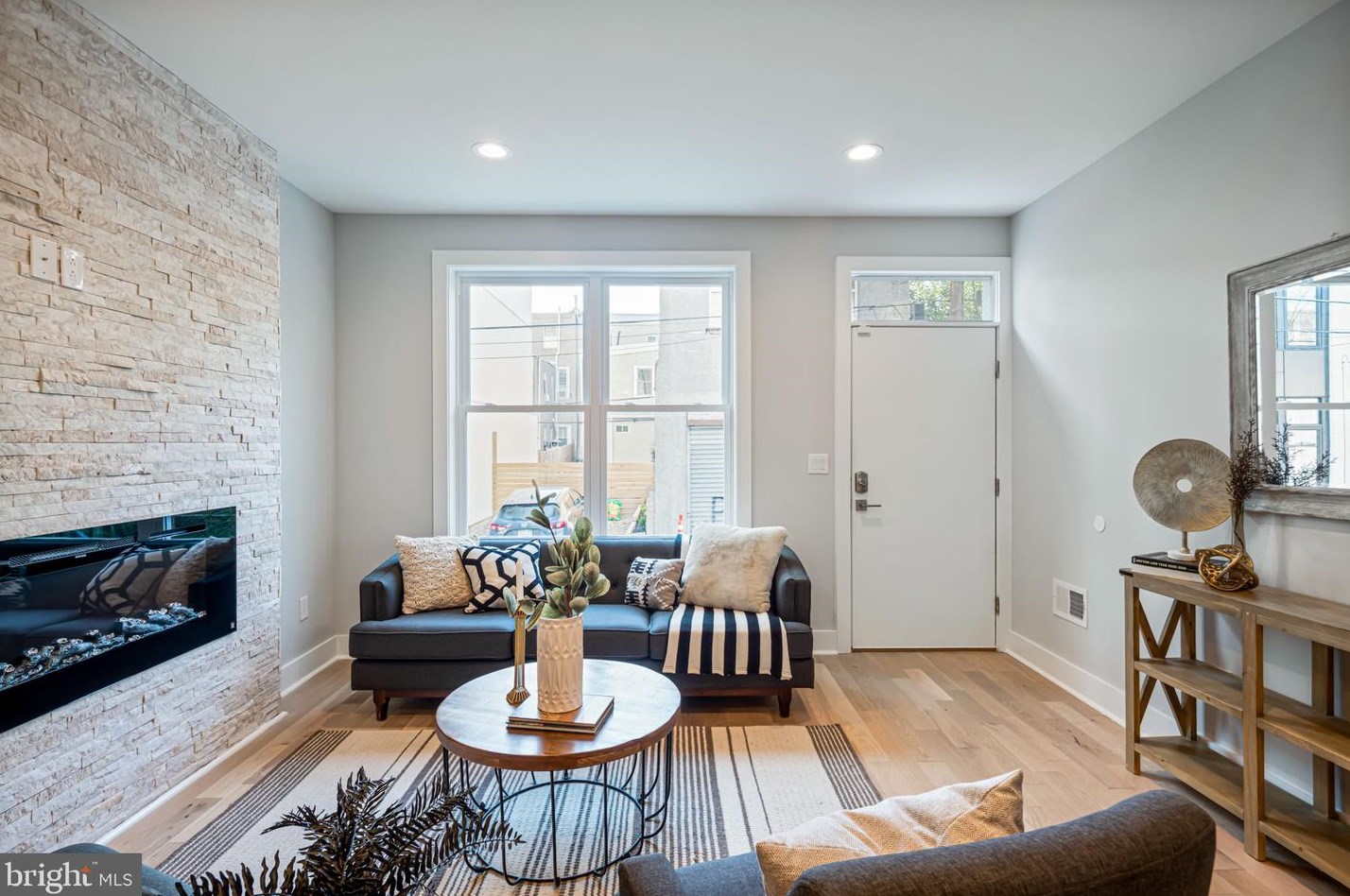 1717 Orianna St, Philadelphia PA  19148-1805 exterior