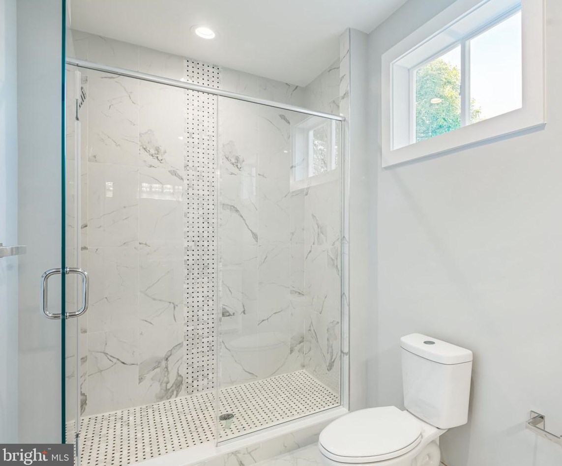 1717 Orianna St, Philadelphia PA  19148-1805 exterior