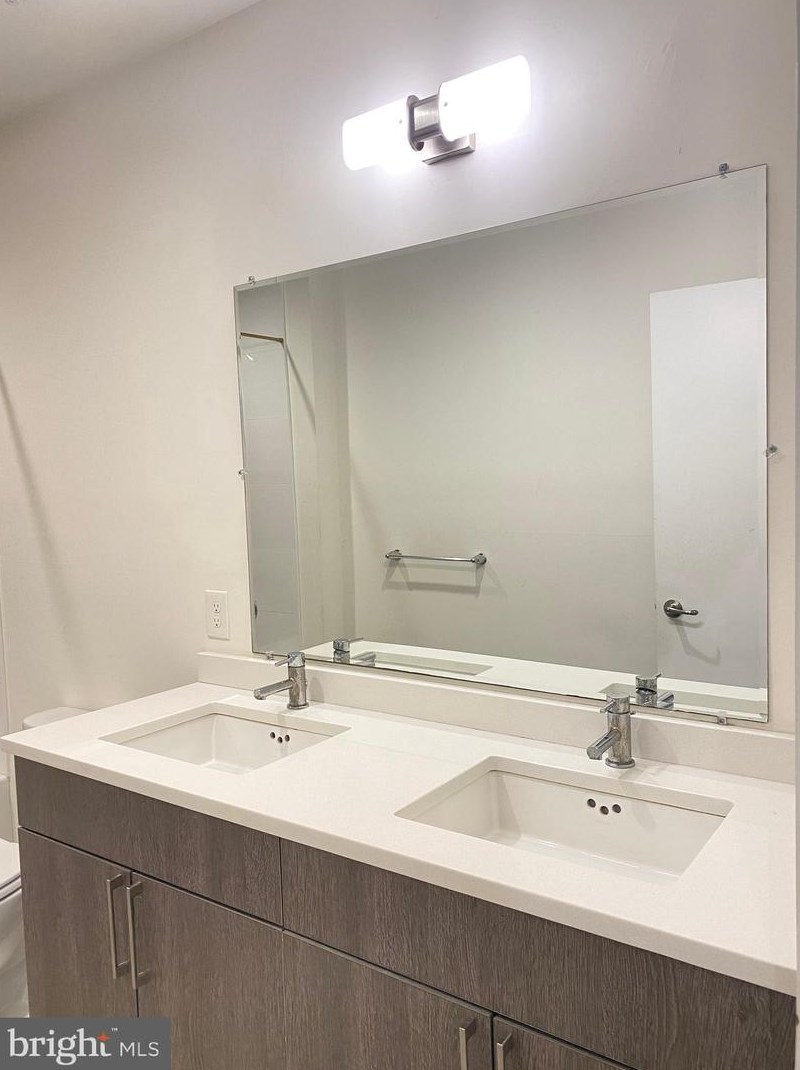 4027 Baring St, Philadelphia PA 19104-2271 exterior