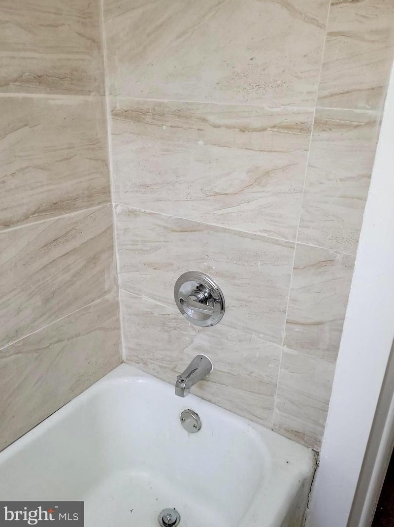 3104 Hartville St, Philadelphia PA 19134-2304 exterior