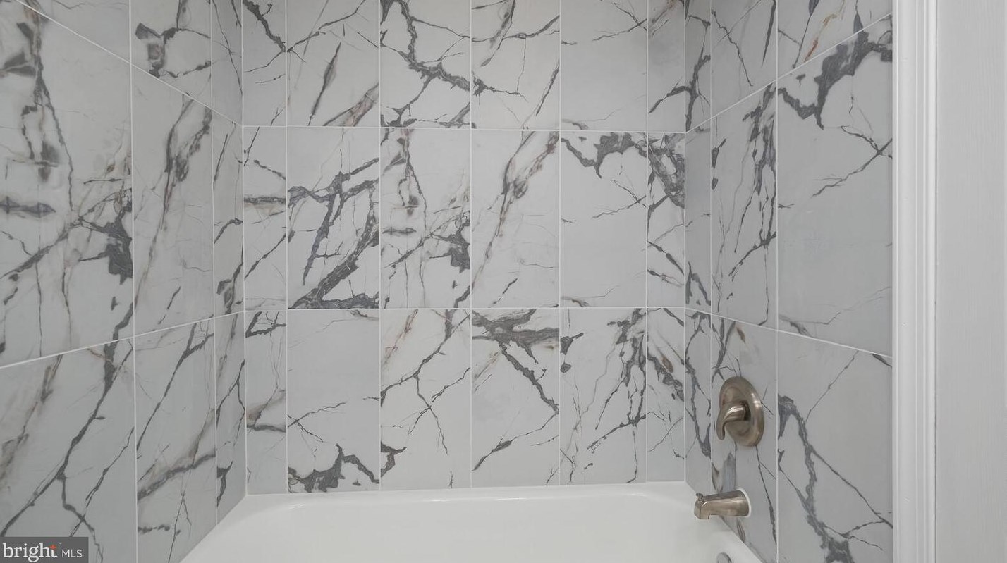 12797 Dunks Ferry Rd, Philadelphia PA  19154-1426 exterior