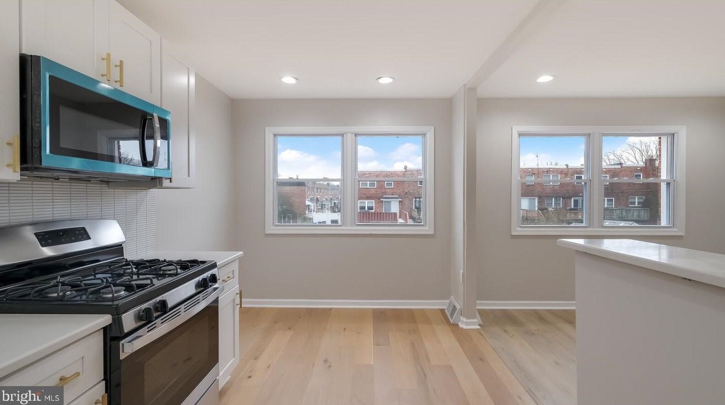 12797 Dunks Ferry Rd, Philadelphia PA  19154-1426 exterior