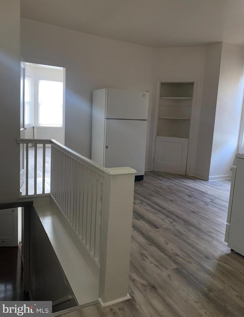 325 Lindley Ave, Philadelphia PA 19141-2211 exterior