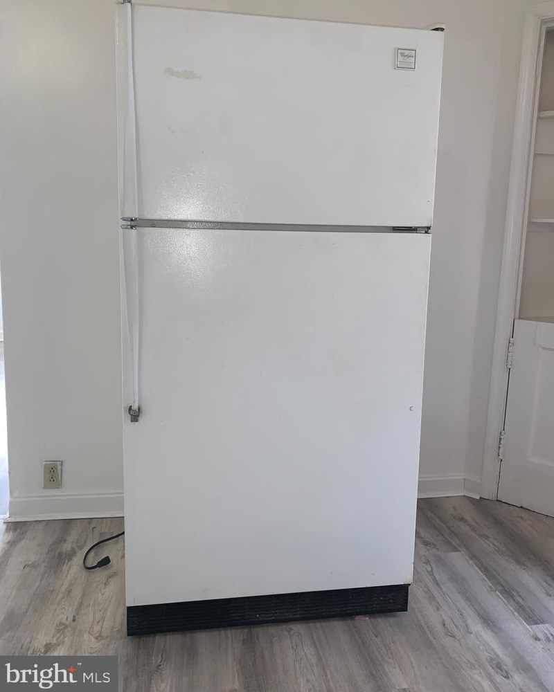 325 Lindley Ave, Philadelphia PA 19141-2211 exterior