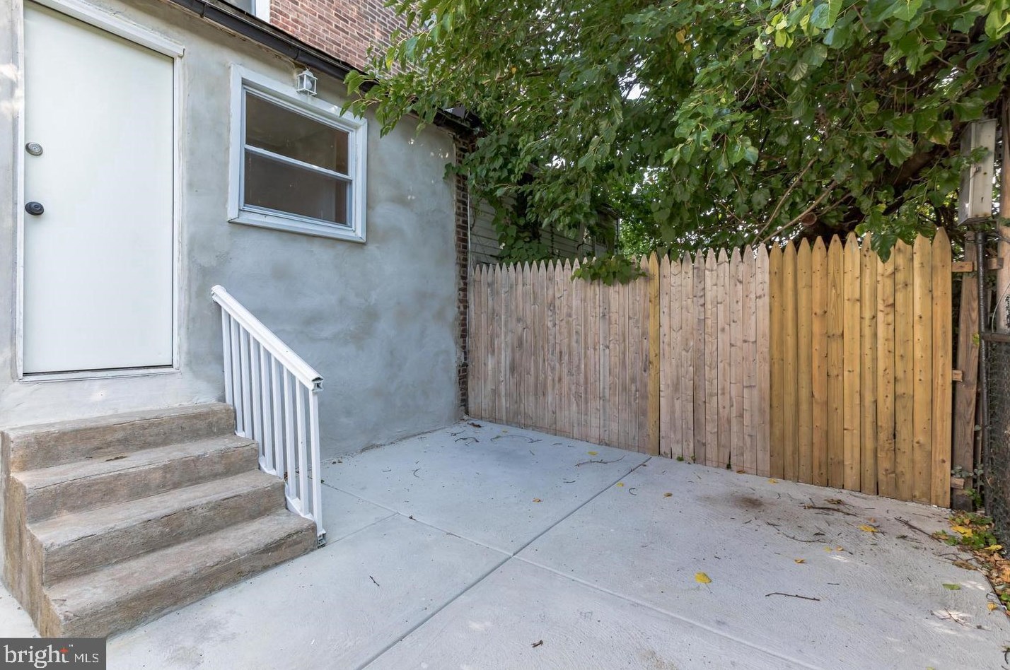 6510 Regent St, Philadelphia PA 19143-3723 exterior