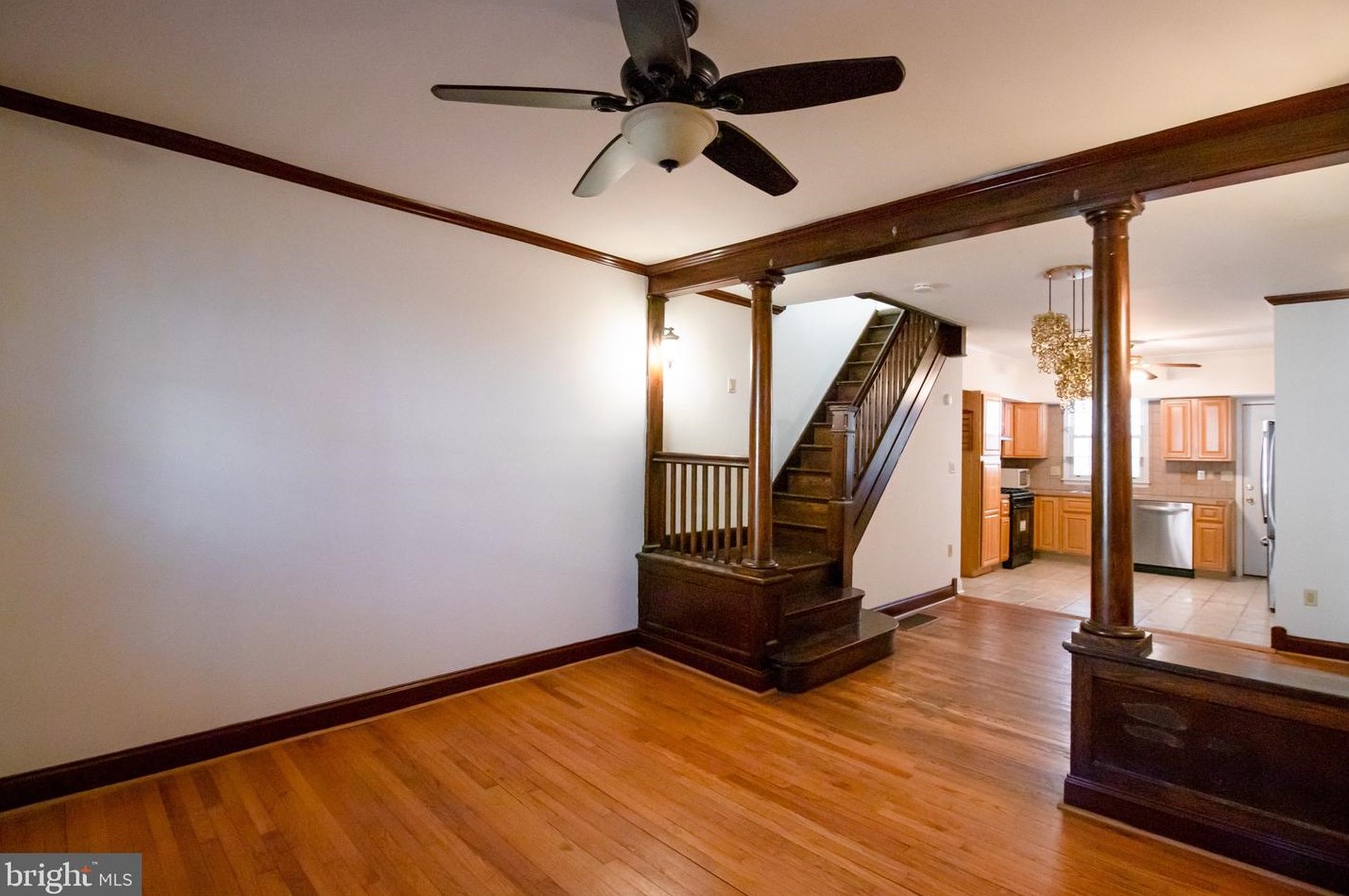 2313 Thompson St, Philadelphia PA  19125-3628 exterior