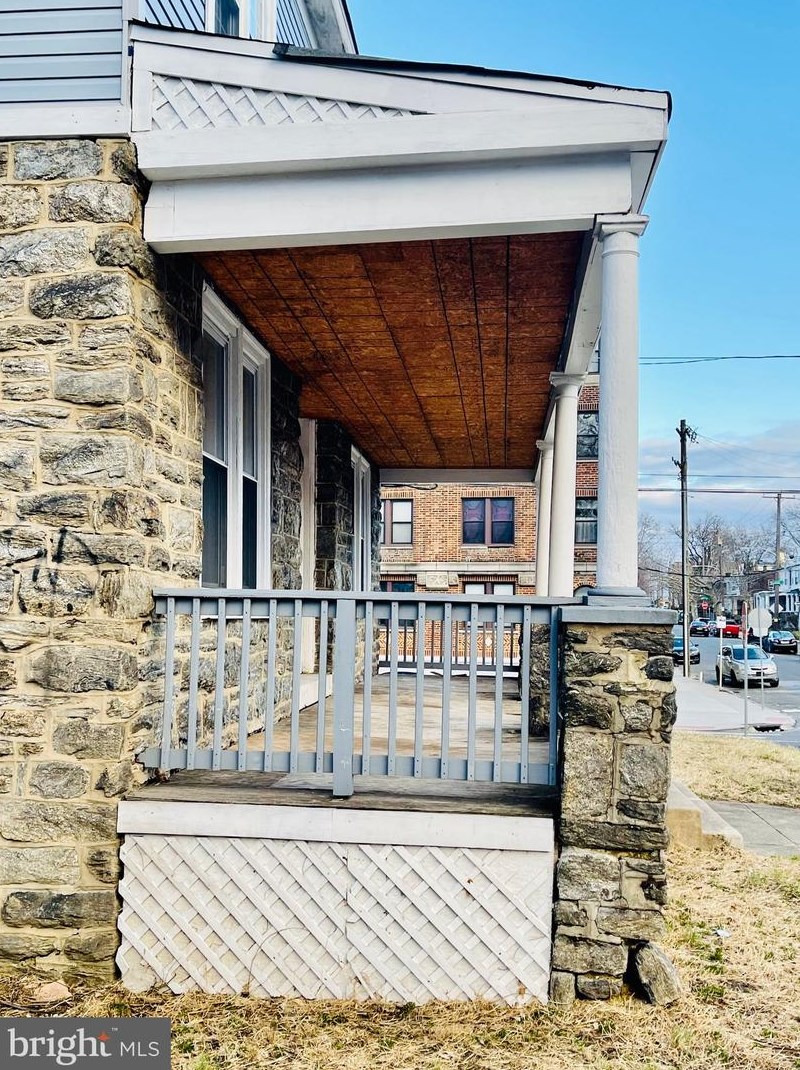 1201 Lindley Ave, Philadelphia PA 19141-1508 exterior