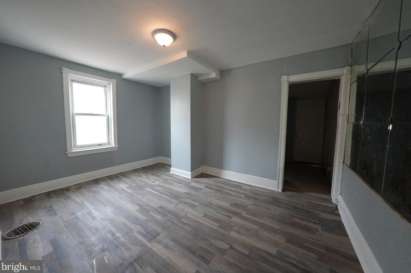 2149 Laveer St, Philadelphia PA  19138-2542 exterior