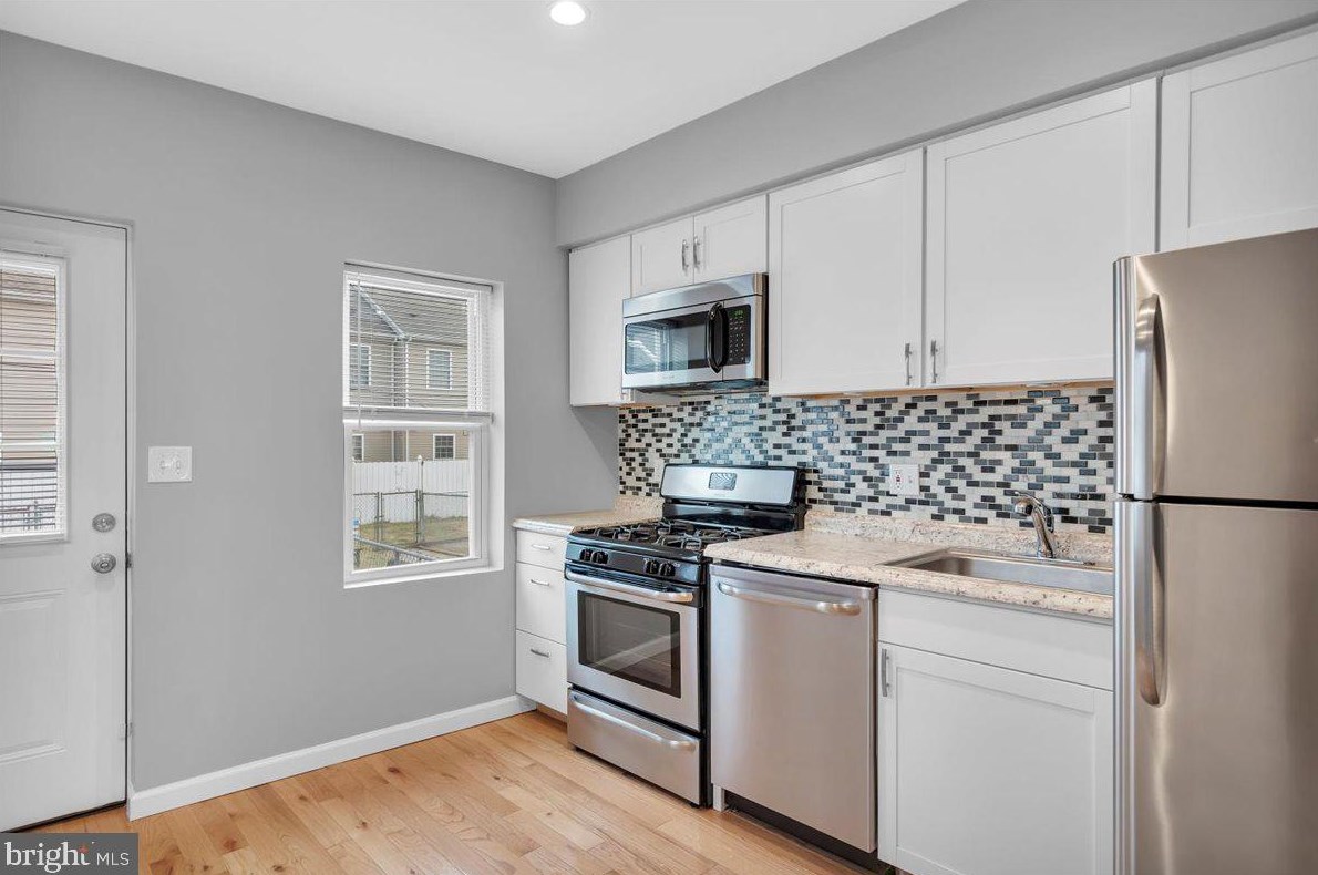 2863 Hedley St, Philadelphia PA  19137-1924 exterior